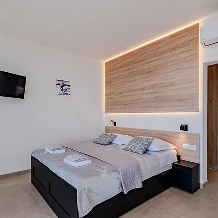 Evia By Adriaticluxuryvillas Villa